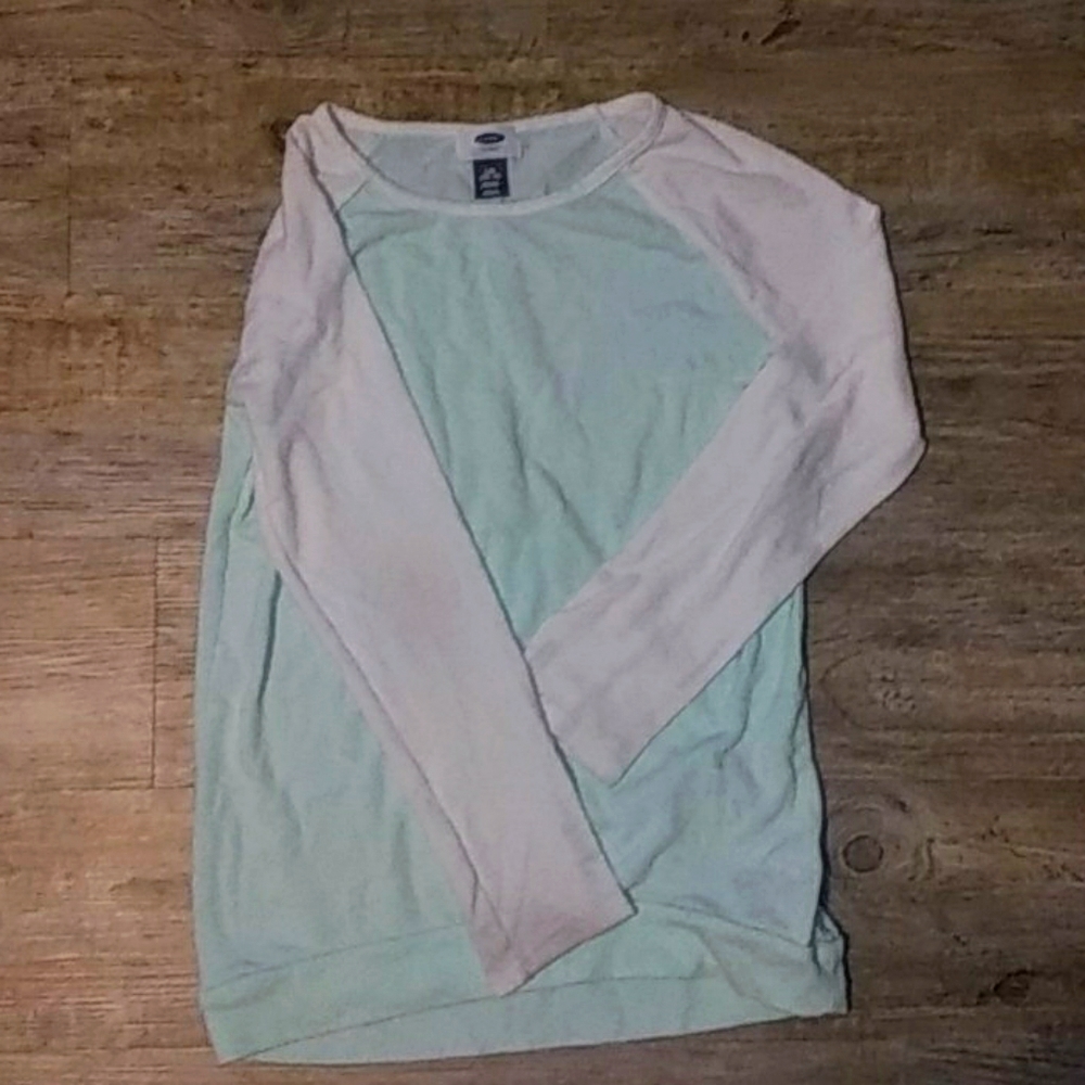 Old Navy Girls Sweater Size 10-12